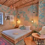Flats Company -mujgan *