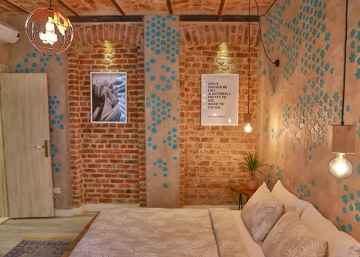 Flats Company -mujgan *