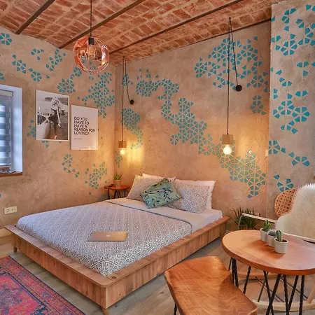 Flats Company -mujgan *