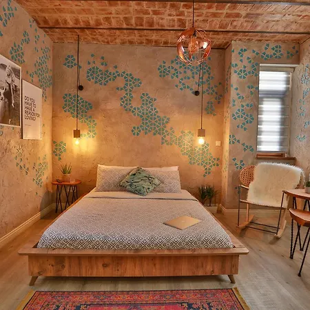 Flats Company -mujgan Apartman *